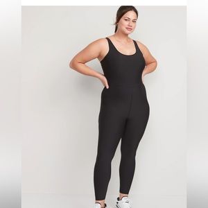25-xxl nwt Black Powersoft Bodysuit